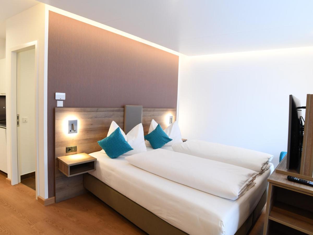 מינכן Westside Hotel מראה חיצוני תמונה