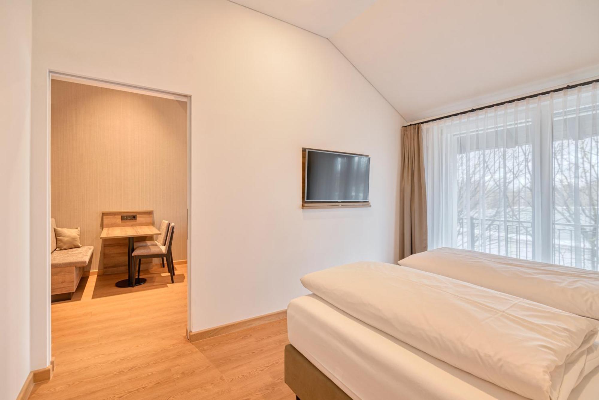 מינכן Westside Hotel מראה חיצוני תמונה